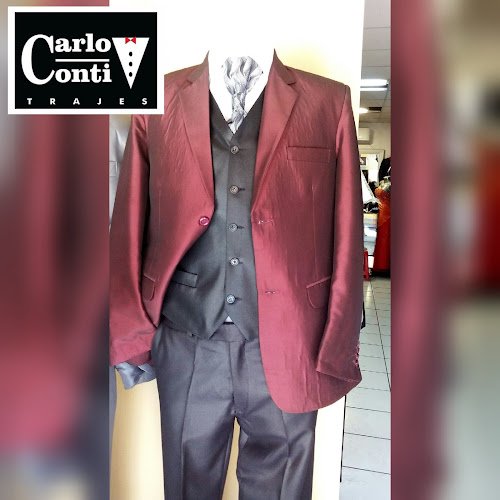 Carlo Conti, renta de trajes en Tepic