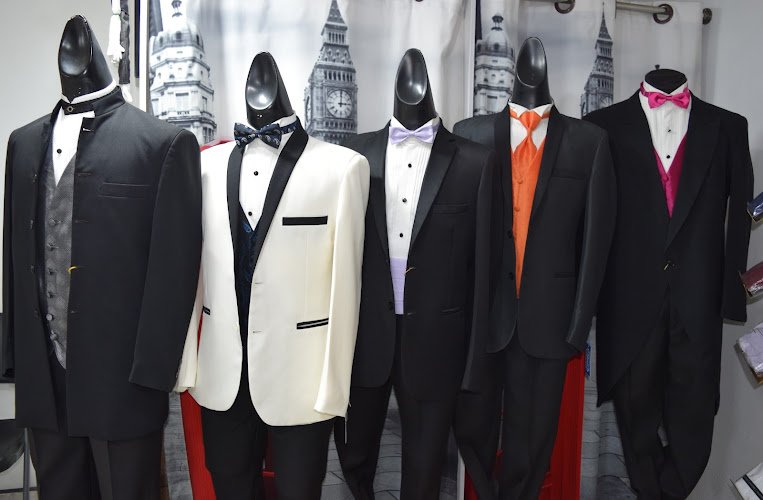 D'leann Smoking (Renta De Trajes Y Smoking Niño Y Caballeros), renta de trajes en Guadalajara