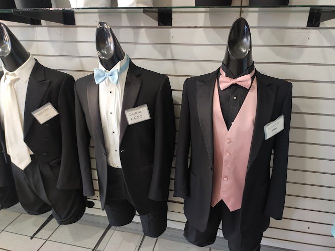 El Pingüino Elegante, renta de trajes en Ciudad Juarez