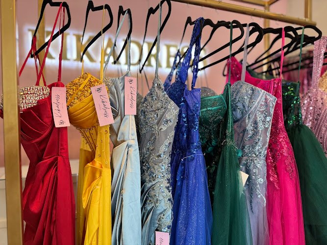 Kikadress, renta de trajes en Monclova