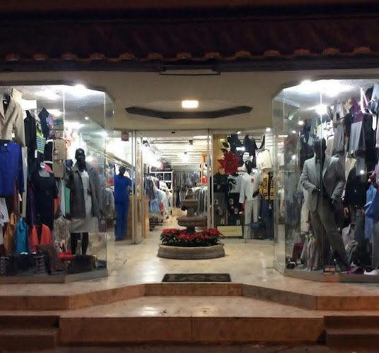 La Moda Del Vestir Benjamin, renta de trajes en Salamanca