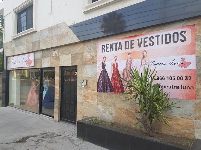 Nuestra Luna, renta de trajes en Monclova