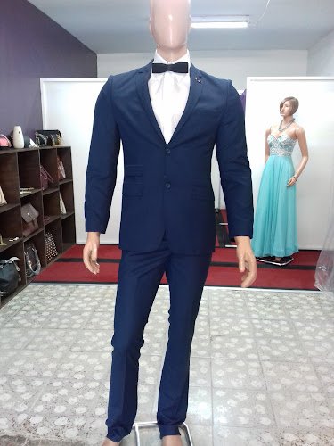 Ragatzza Boutique Renta De Vestidos De Noche Y Trajes Para Caballero, renta de trajes en Chihuahua