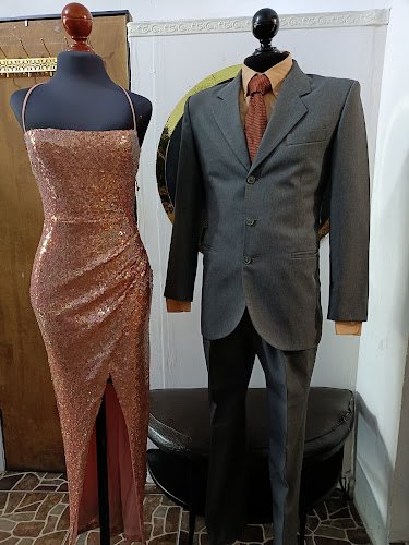 Renta De Vestidos Nallely, renta de trajes en Monclova