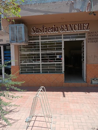 Sastreria Sanchez, renta de trajes en Gomez Palacio
