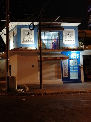 Trajes Richard´s, renta de trajes en Colima