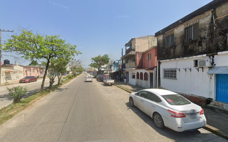 Williams Sastrería Y Uniformes, renta de trajes en Coatzacoalcos