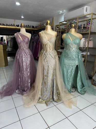 Yesenia Renta De Vestidos, renta de trajes en Obregon