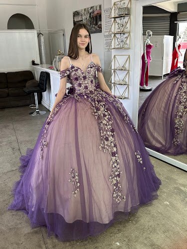 Zally Renta De Vestidos Durango, renta de trajes en Durango